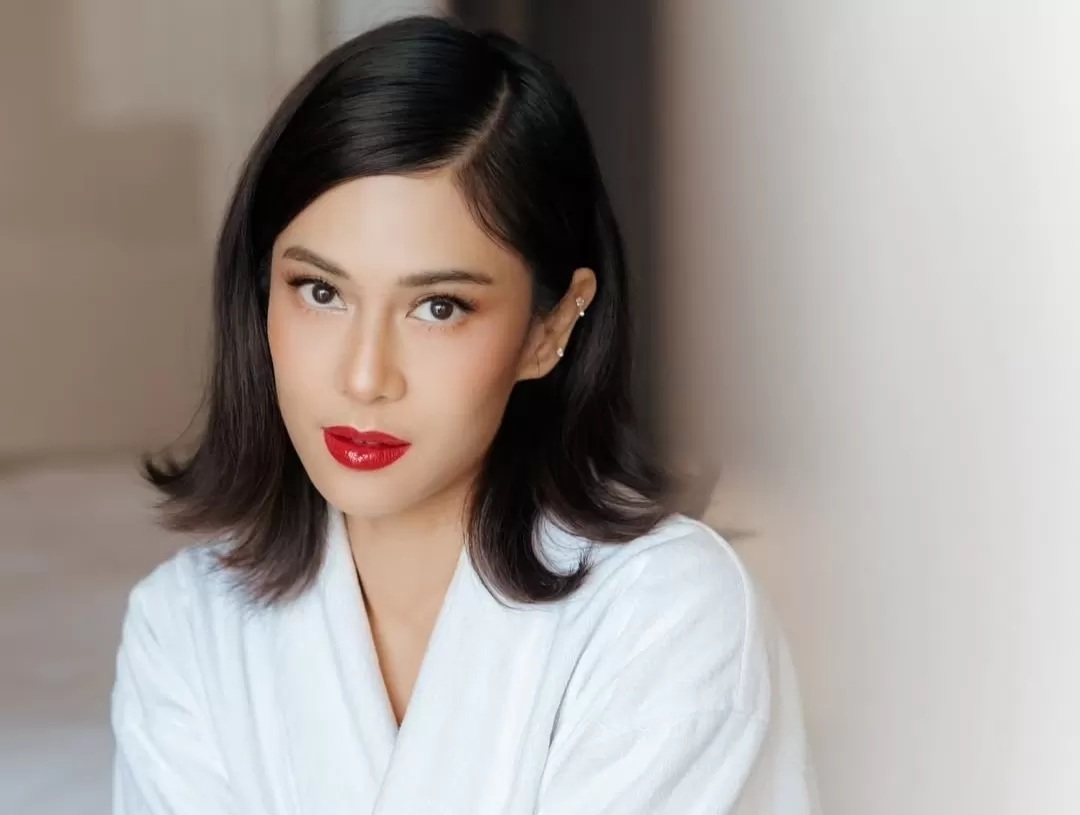 Dian Sastrowardoyo.