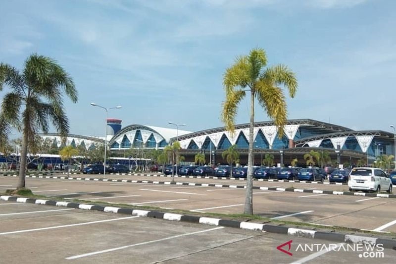 Bandar Udara Supadio Kubu Raya.