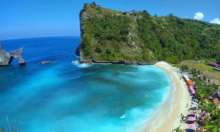 Pantai Atuh, Nusa Penida.
