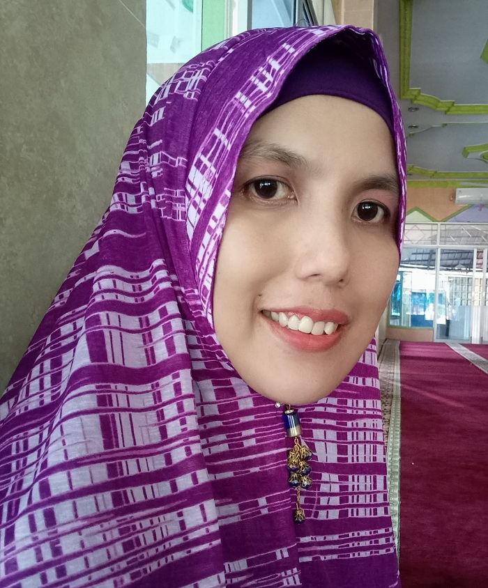 Dr. Amalia Irfani, M.Si.