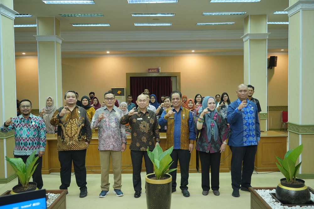 BIMTEK: Pemerintah Provinsi Kalimantan Barat melalui Dinas Komunikasi dan Informatika Kalbar menggelar kegiatan Bimbingan Teknis Daftar Informasi Publik.