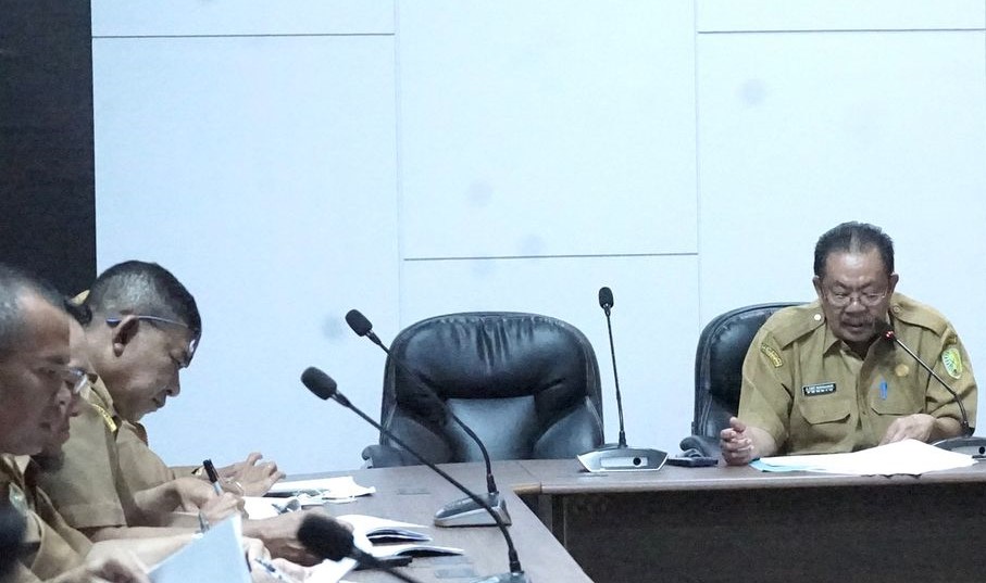 RPJMD: Sekda Sambas pimpin pelaksanaan rapat dalam persiapan penyusunan RPJMD.