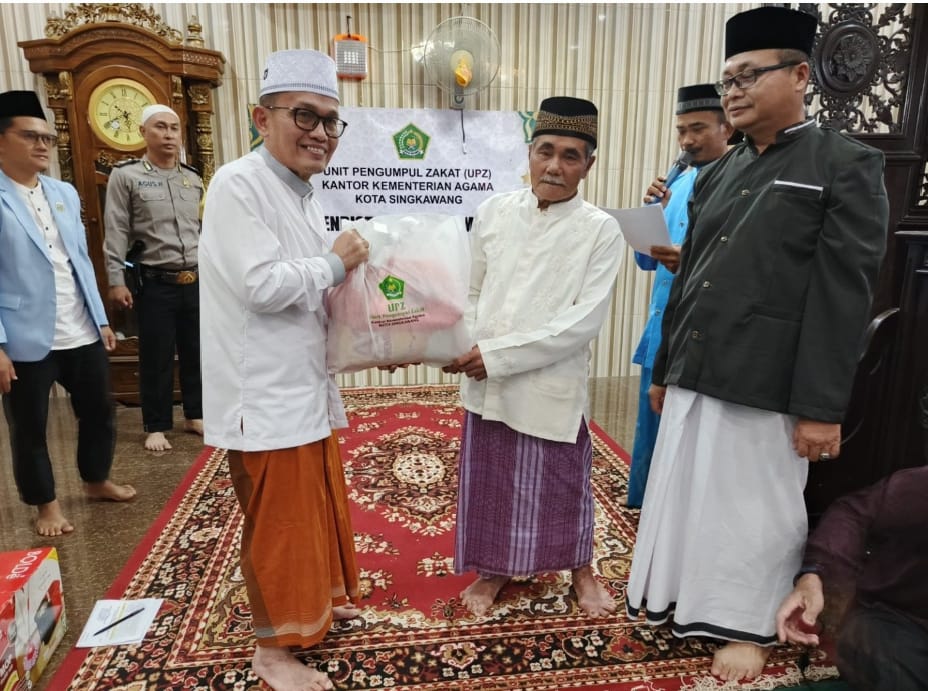 SAFARI : Kantor Kementerian Agama (Kemenag) Kota Singkawang bersama Pengurus Majelis Ulama Indonesia (MUI) Kota Singkawang menggelar Safari Ramadan 1446 H.