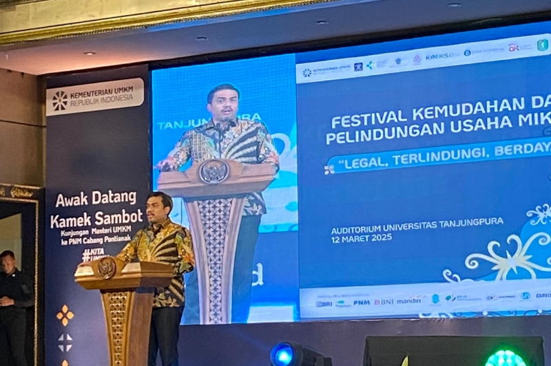 Menteri UMKM, Maman Abdurrahman S.T. saat memberikan sambutan