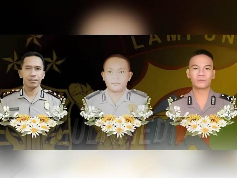 Tiga anggota polisi di Way Kanan, Lampung, tewas saat melakukan penggerebekan judi sabung ayam pada Senin (17/5/2025).