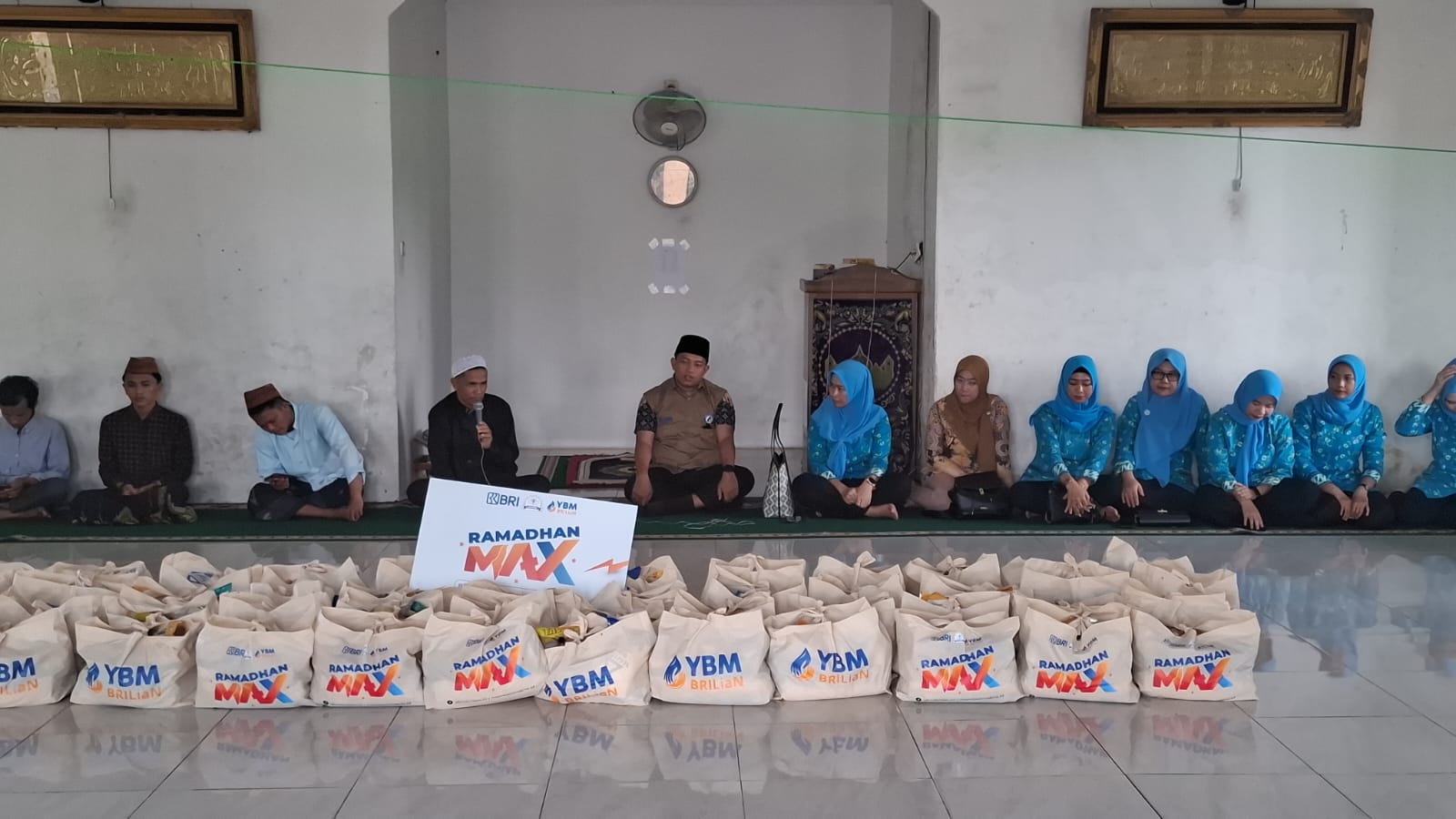 Program ini merupakan salah satu rangkaian dari banyak kegiatan YBM BRILiaN di Bulan Ramadan di seluruh Indonesia.