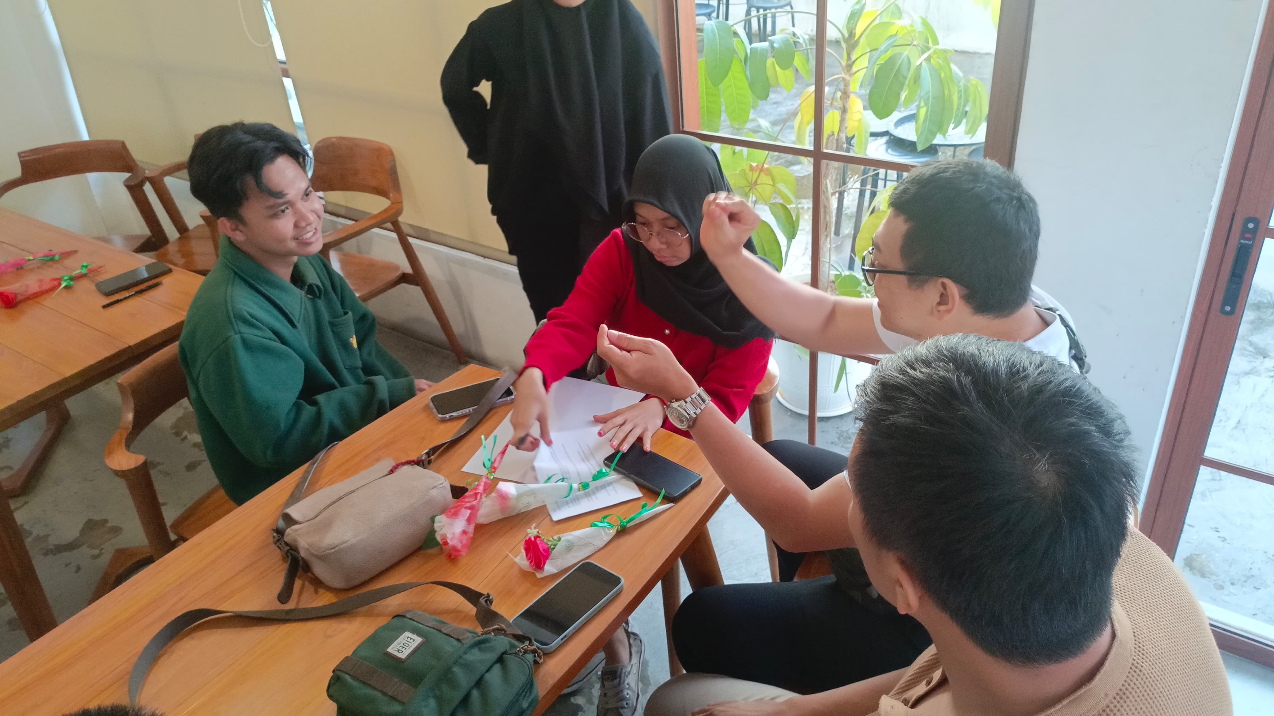 Tujuan dari kegiatan pelatihan komunikasi efektif adalah untuk meningkatkan kesehatan mental pengurus GERKATIN terutama dalam berorganisasi.