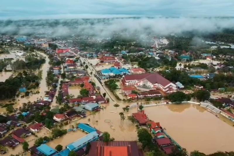 Penampakan udara banjir di Putussibau pada Jumat (21/3).