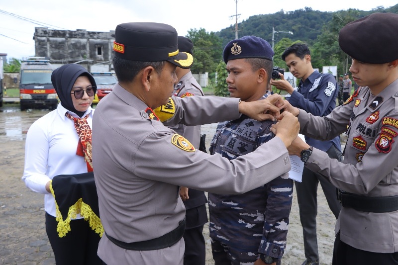 Suasana apel Gelar Pasukan Operasi Ketupat Kapuas 2025.