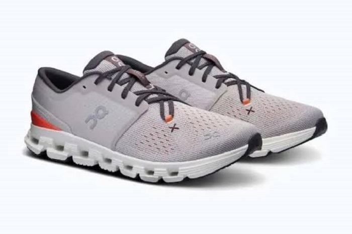 Sepatu On Cloud 5.
