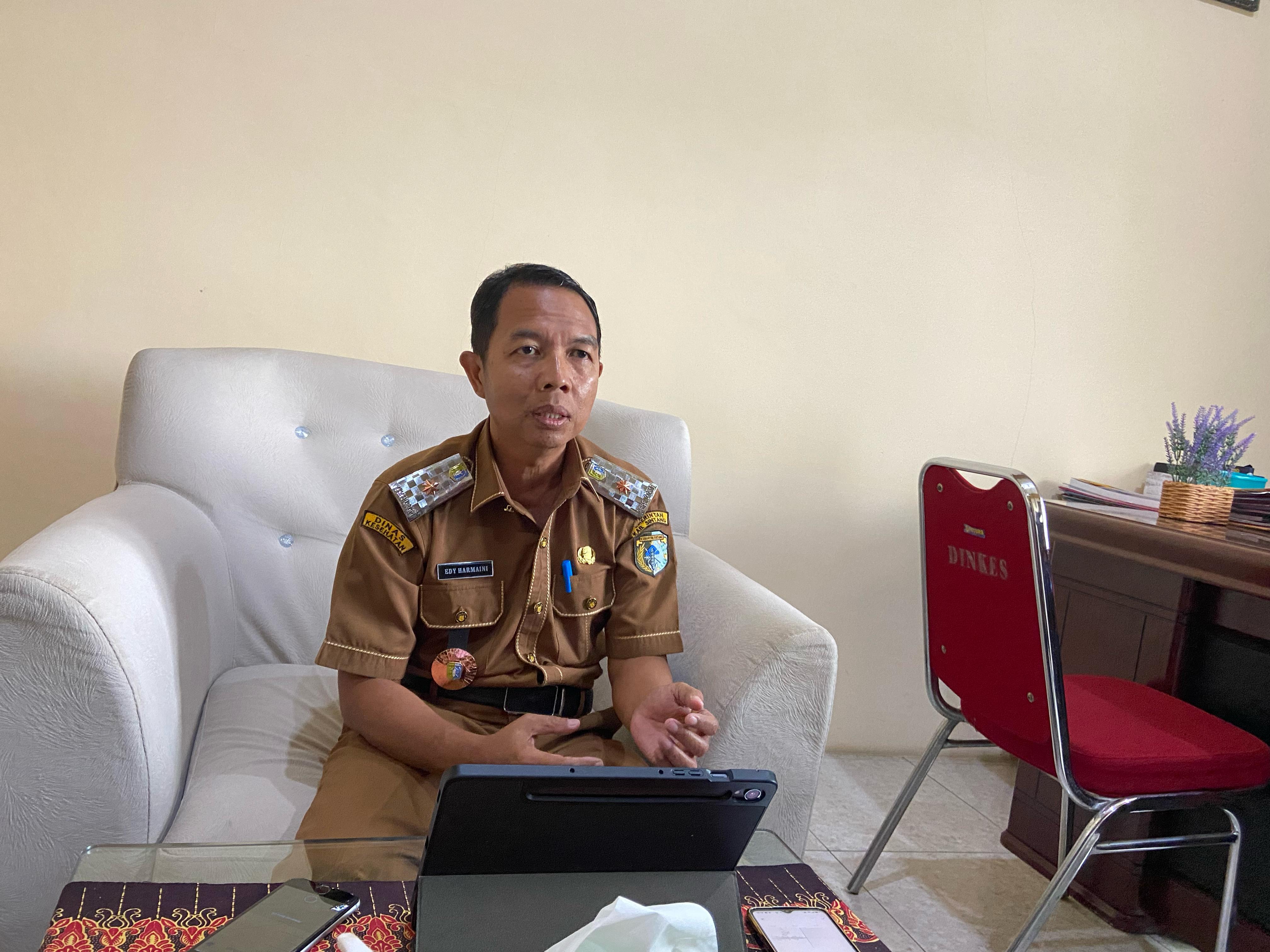 Edy Harmaini Kepala Dinas Kesehatan Kabupaten Sintang.