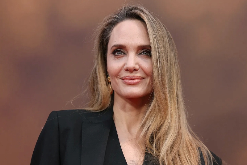 Aktris kenamaan dunia, Angelina Jolie.