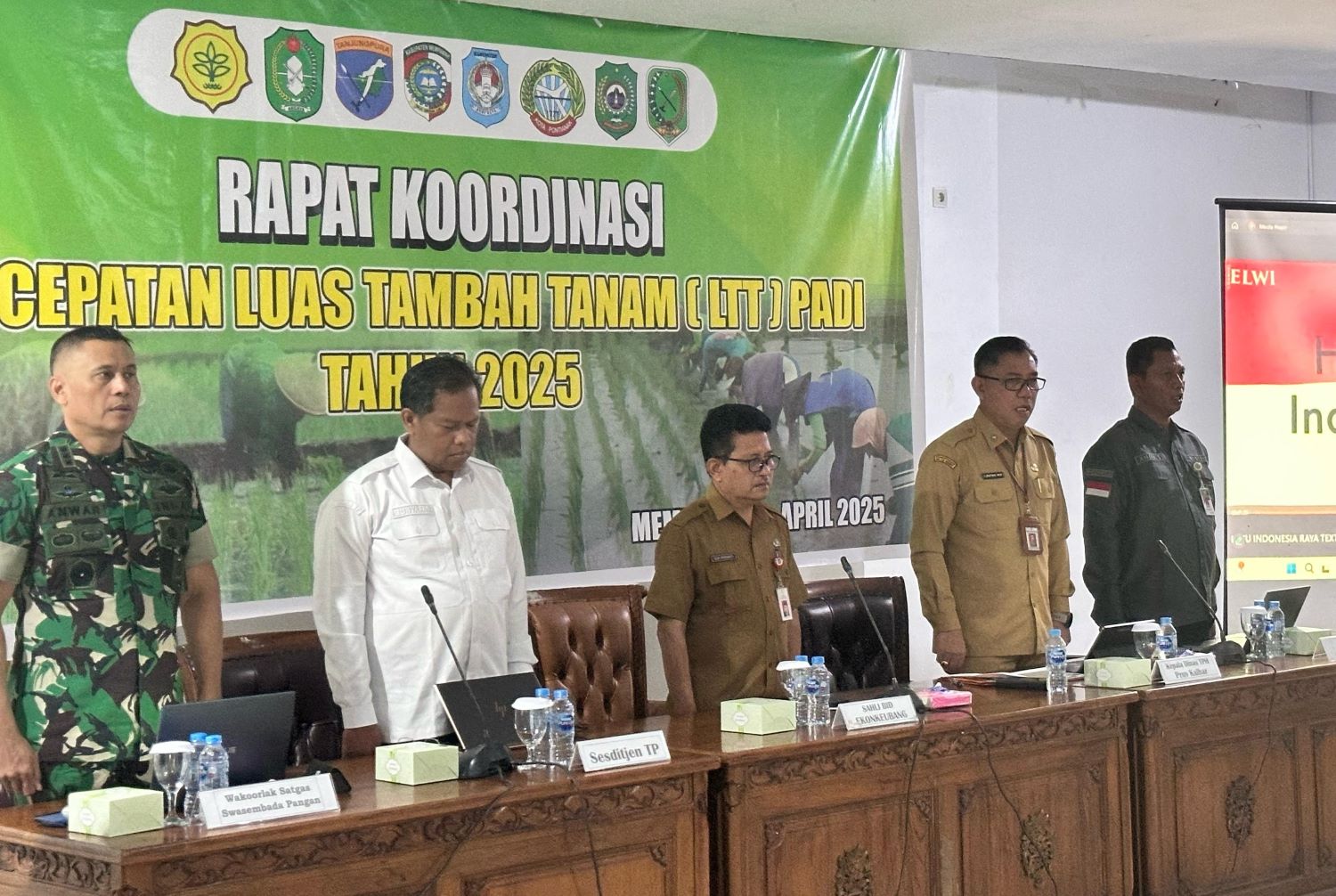 RAKOR : Didik Krismanto saat membuka Rakor Luas Tambah Tanam (LTT).