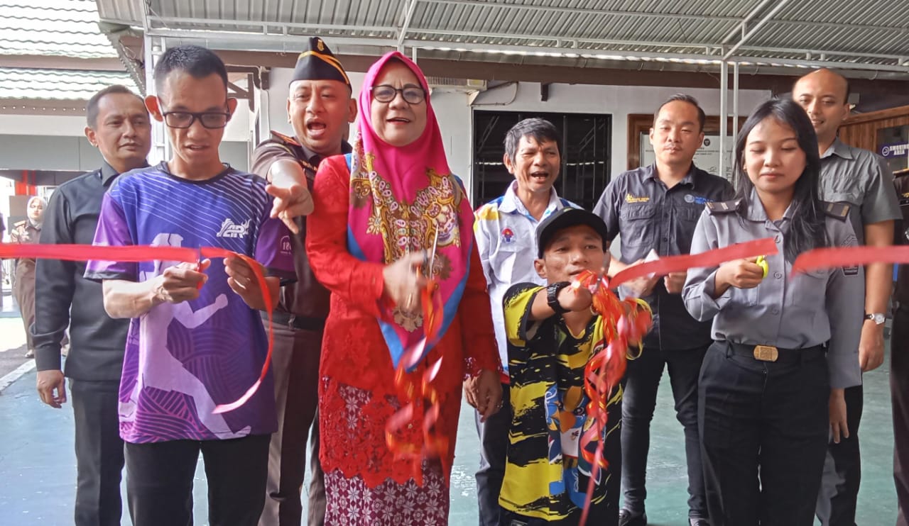 RESMI: Peresmian Posko Akses Keadilan Perempuan, Anak dan Penyandang Disabilitas di Kabupaten Sanggau yang dipusatkan di Kantor Kejari Sanggau.