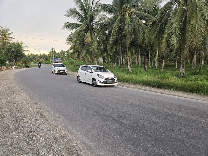 JALAN : Kondisi jalan nasional yang dibangun di wilayah Kabupaten Mempawah.