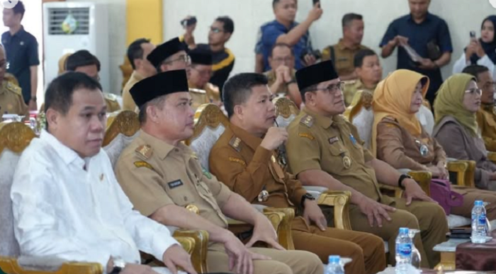 MUSRENBANG: Gubernur Kalimantan Barat Ria Norsan menghadiri Musyawarah Perencanaan Pembangunan (Musrenbang) RPJMD 2025&ndash;2029 dan RKPD 2026 Kabupaten Sambas, Selasa (22/4).