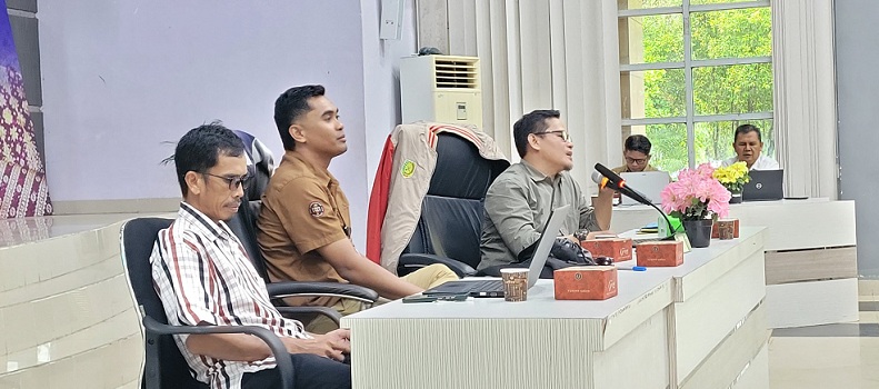 PEDOMAN PENILAIAN: Kegiatan sosialisasi Indeks desa diikuti sejumlah aparat pemerintah desa.