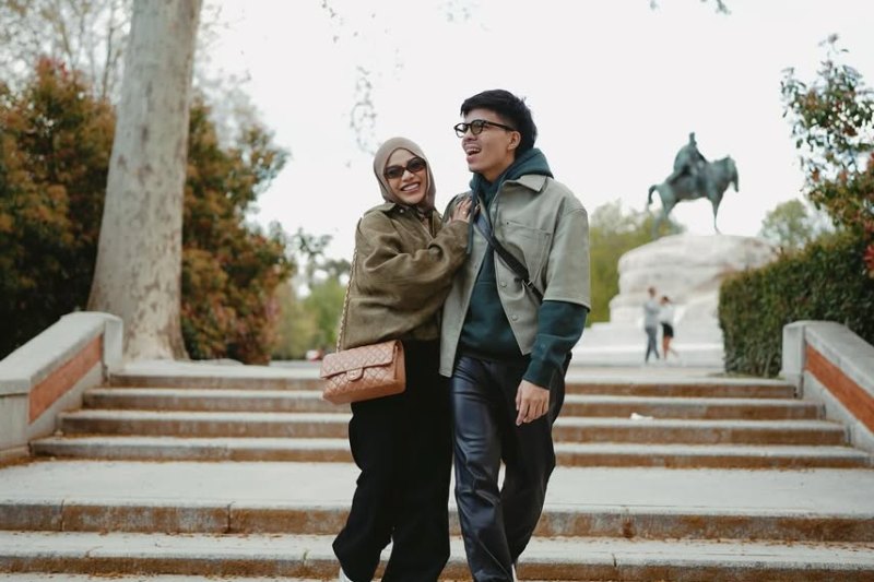 Aurelie Hermansyah dan Atta Halilintar.