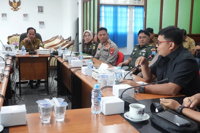 SEPAKAT: Pemkab Sintang dan Forkompinda telah sepakat untuk mempercepat penanganan isu-isu strategis di wilayah mereka.