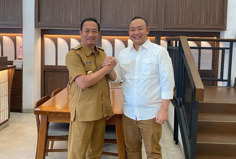 Bupati Ketapang dan Bupati Sukamara sepakat untuk menyelesaikan pembangunan jalan dan jembatan yang menghubungkan dua daerah ini.