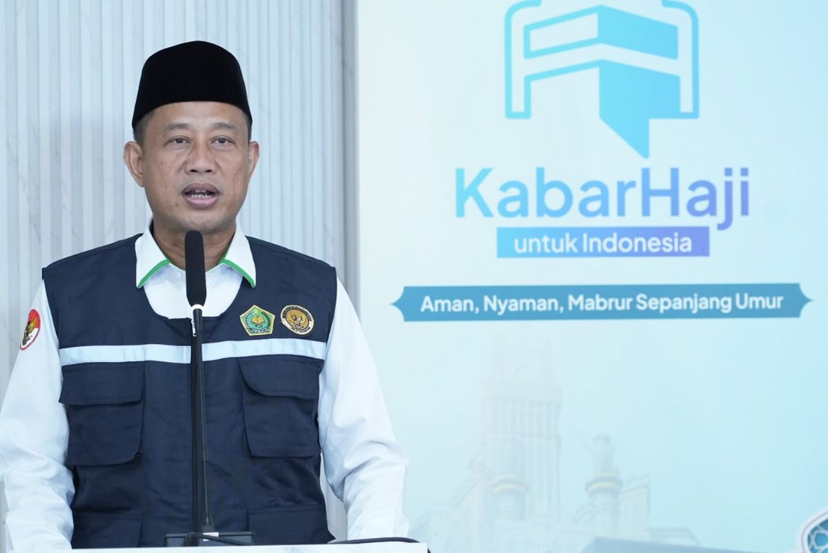 Kepala Biro Humas dan Komunikasi Publik (HKP) Kementerian Agama (Kemenag) Akhmad Fauzin memberikan keterangan pers di Asrama Haji Pondok Gede Jakarta (5/5).