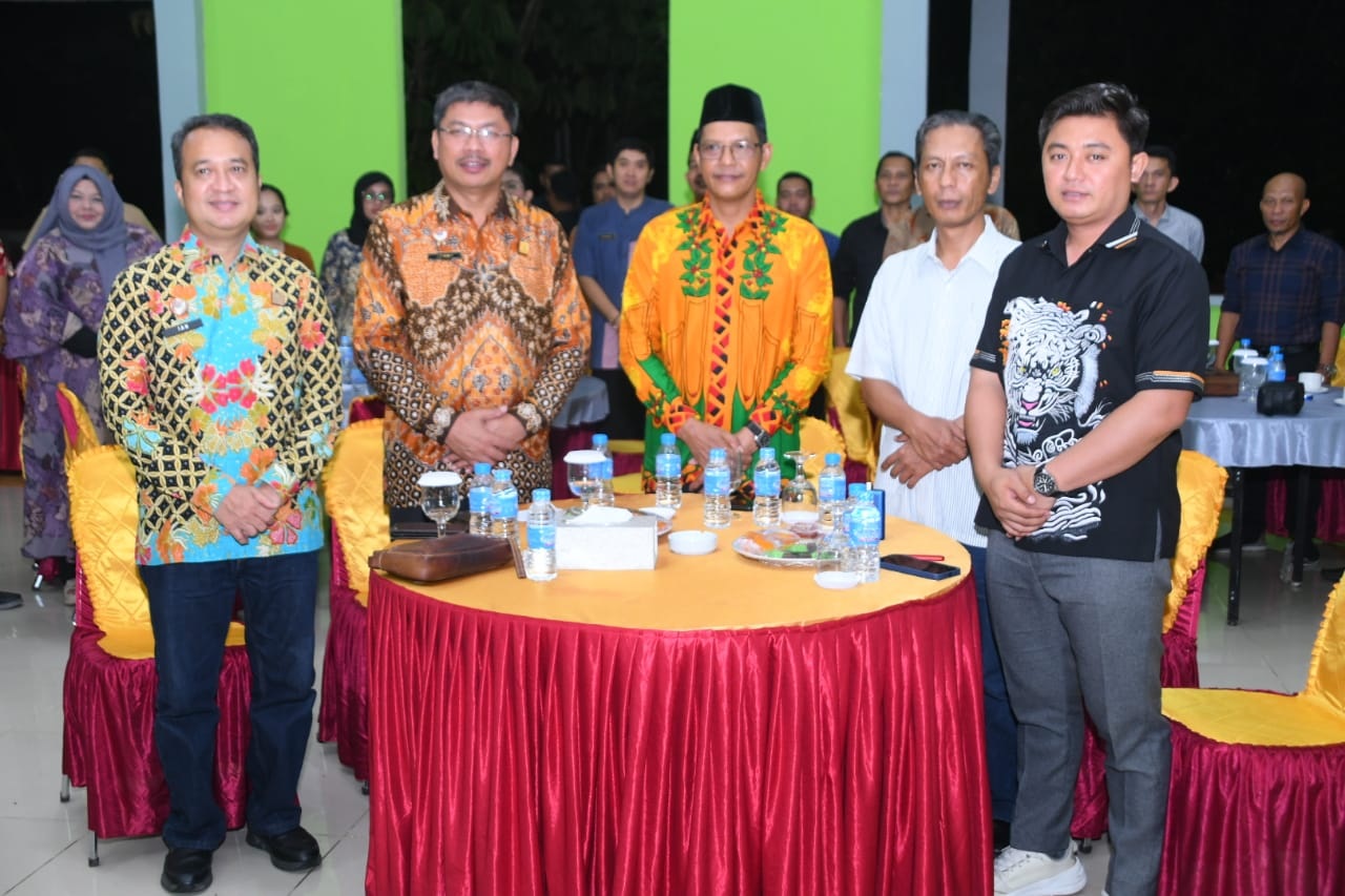 SILATURAHMI: Pemerintah Kabupaten Kayong Utara menggelar acara silaturahmi dan ramah tamah bersama Kantor Wilayah Kementerian Hukum Kalimantan Barat.