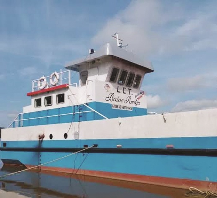 PENGADAAN : Kapal feri Bator Poeja yang merupakan pengadaan dari PD Uncak Kapuas tahun 2022.
