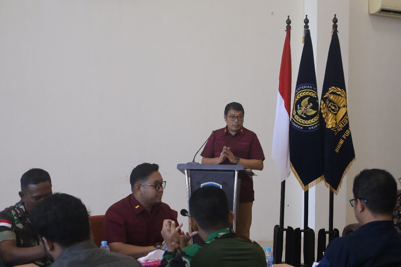 RAPAT KOORDINASI: Rapat Timpora yang dilakukan Imigrasi Putussibau di wilayah perbatasan.