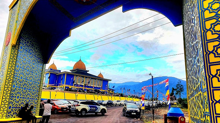 MEGAH: Masjid Hijrah As Subhan berdiri megah di wilayah perbatasan Indonesia&ndash;Malaysia, tepatnya di Dusun Tanjung, Desa Sanatab, Kecamatan Sajingan Besar, Kabupaten Sambas.