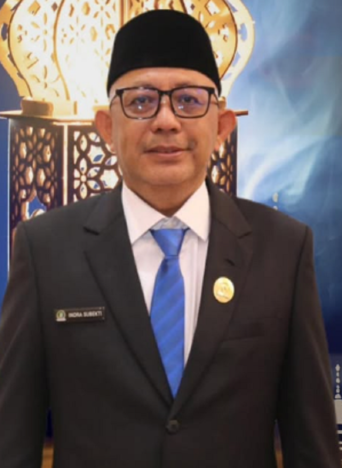 Ketua DPRD Kabupaten Sintang  Indra Subekti