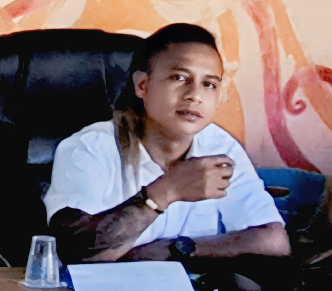 Embang, Kepala Desa Nanga Kompi
