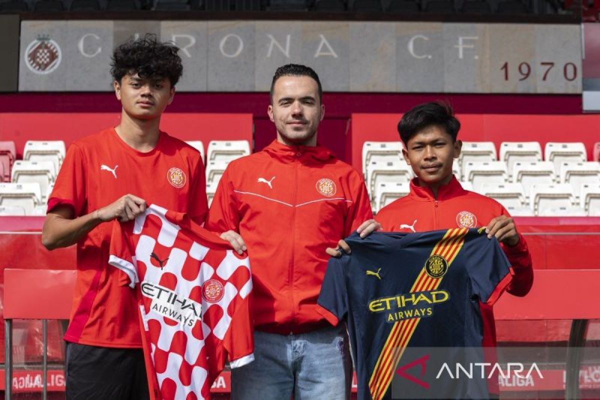 Reno Salampessy (kiri) dan Farrel Luckyta Widodo (kanan).