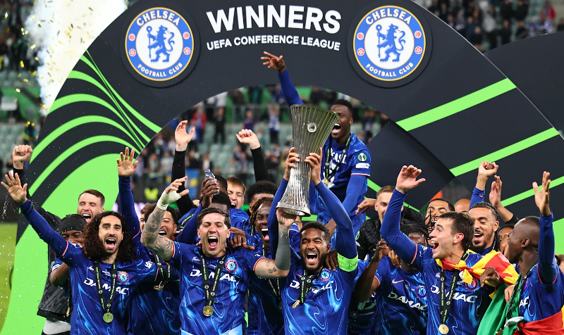 Pemain Chelsea menjadi juara UEFA Conference League setelah mengalahkan Real Betis dengan skor telak 1-4 di Stadion Minicipal de Breslavia, Polandia, Kamis dini hari WIB.