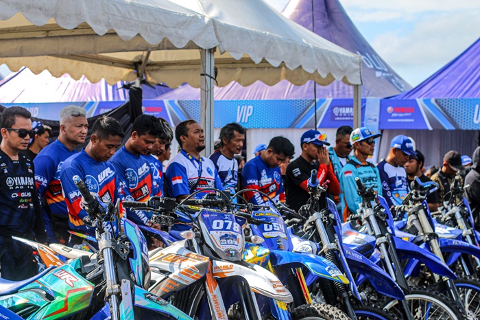 Gebyar Shell BLU CRU Yamaha Enduro Challenge 2024 di Sintang Kalbar.