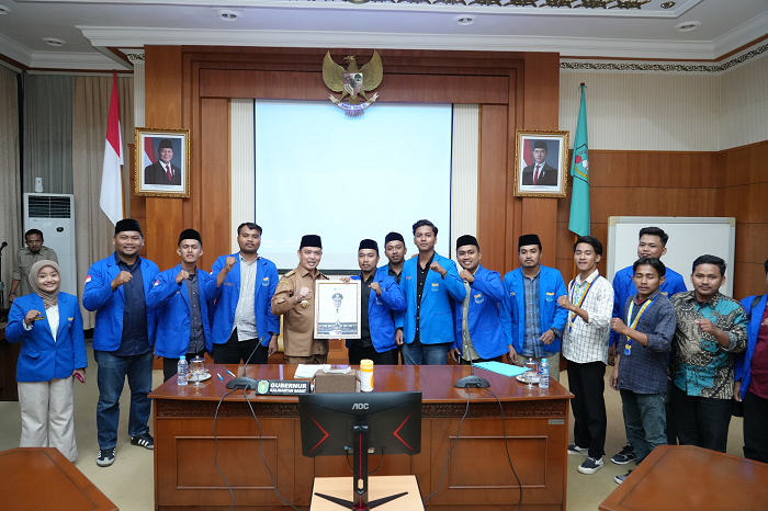 DUKUNGAN: PMII Kalimantan Barat menyatakan dukungan terhadap program 100 hari kerja Pemerintah Provinsi Kalbar di bawah kepemimpinan Gubernur Ria Norsan dan Wakil Gubernur Kalbar Krisantus Kurniawan.