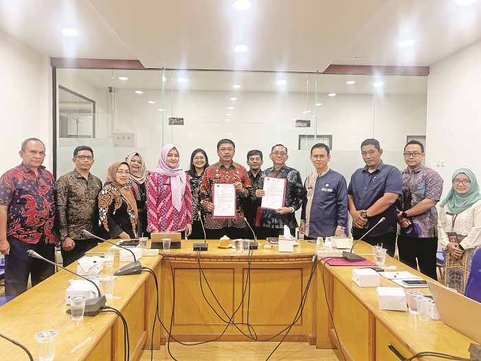 RAPAT PEMANTAPAN: Badan Pembentukan Peraturan Daerah (Bapemperda) DPRD Kabupaten Kayong Utara pada Rapat Pengharmonisasian, Pembulatan, dan Pemantapan Konsepsi Rancangan Peraturan Daerah Tahun 2025.