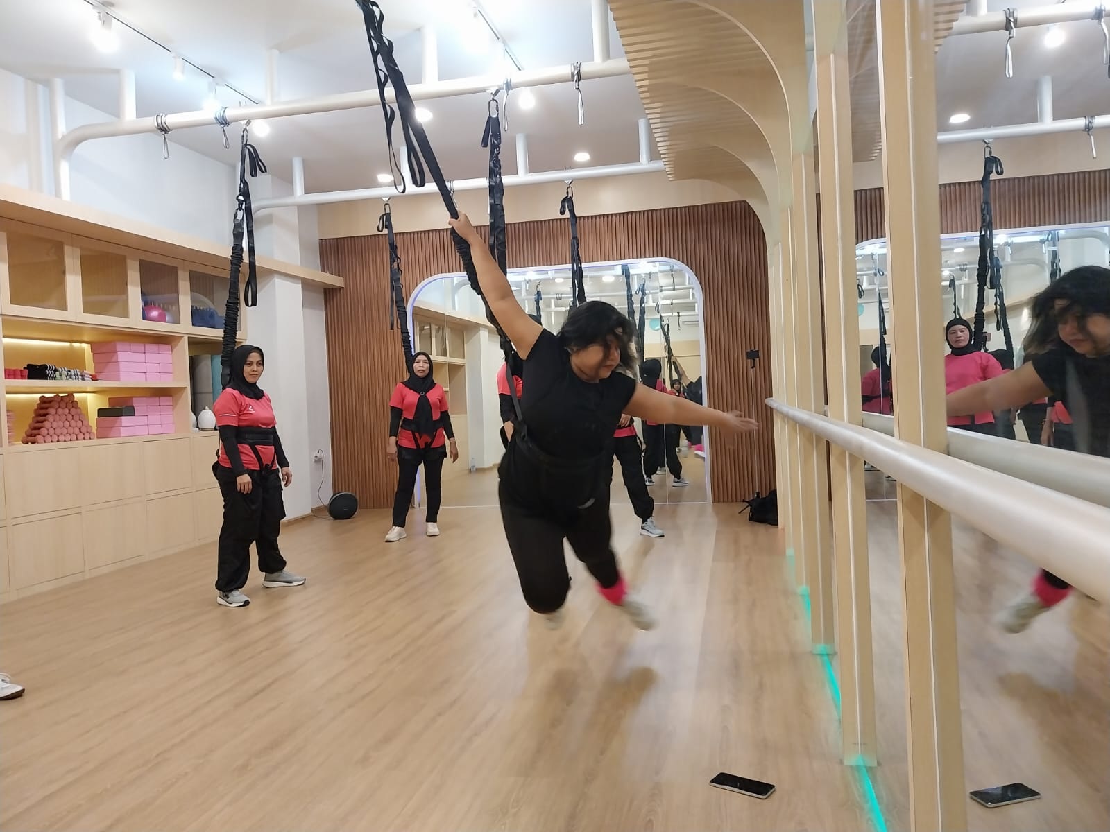 Gerakan Wheel pada Olahraga Bungee Fly