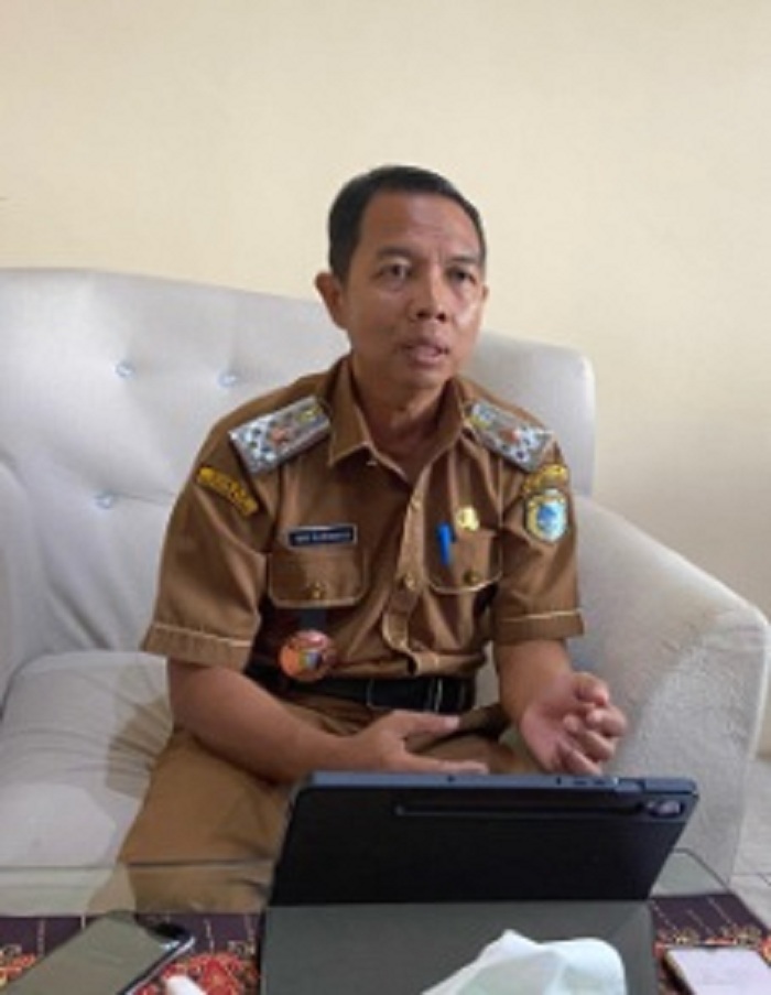 Kepala Dinas Kesehatan Kabupaten Sintang Edy Harmaini