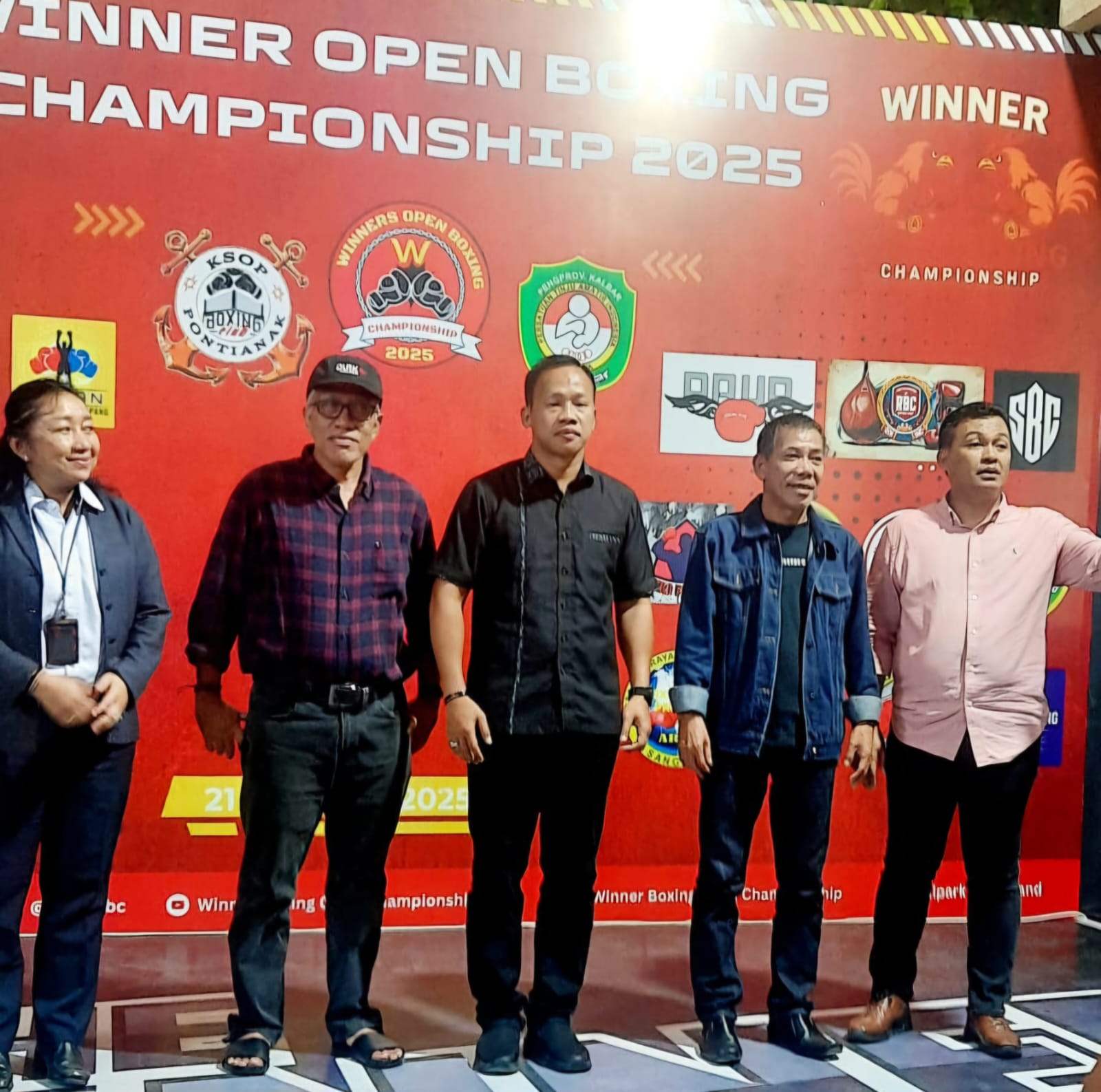 Winner Open Boxing Championship 2025 digelar di Pontianak, jadi ajang pencarian bakat petinju muda nasional.