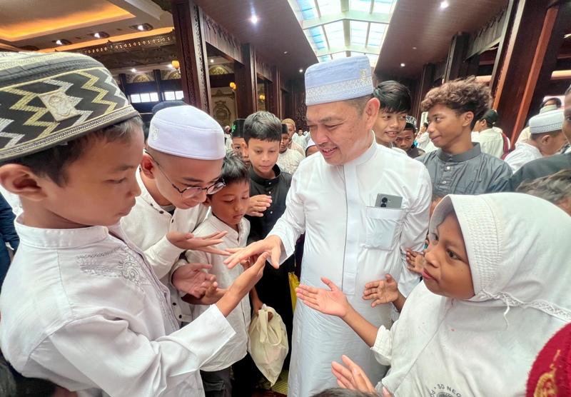 Gubernur Kalimantan Barat, Ria Norsan menggelar Peringatan Tahun Baru Islam 1 Muharram 1447 H dengan doa bersama di Pendopo Gubernur Kalimantan Barat, Jumat (27/6).