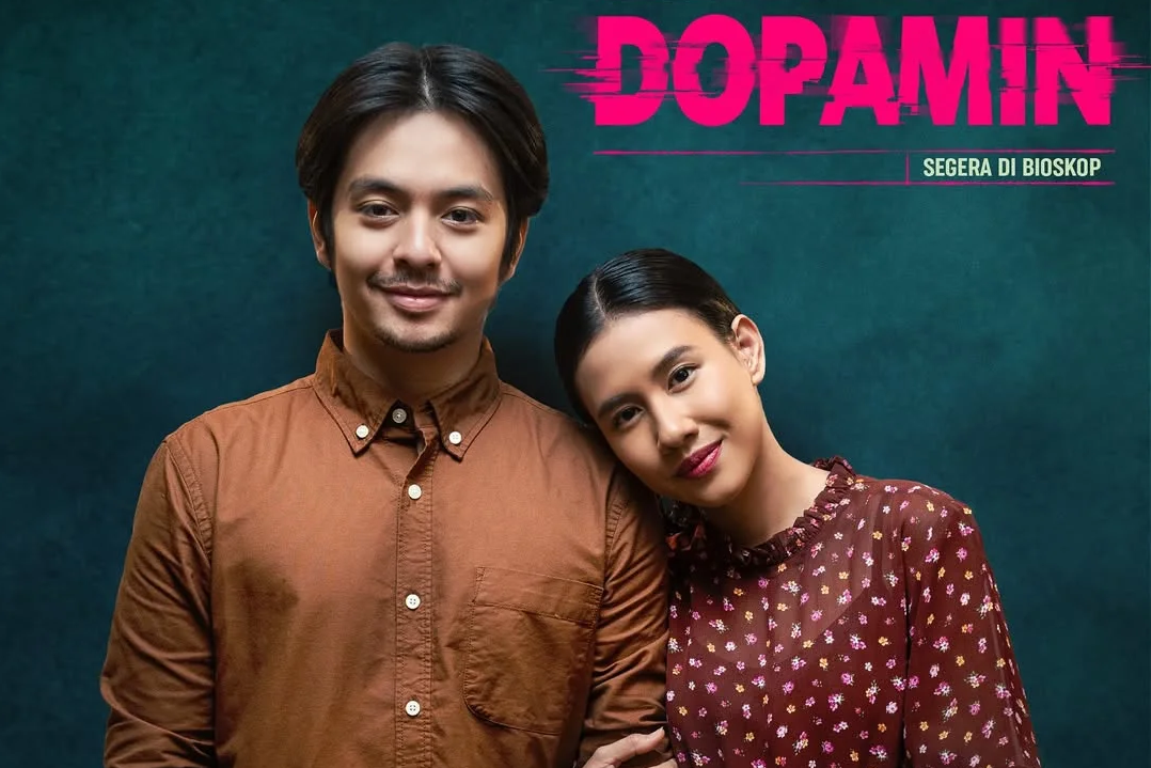 Film Dopamin menjadi film pertama yang dibintangi Angga Yunanda dan Shenina Cinnamon bersama usai menikah.