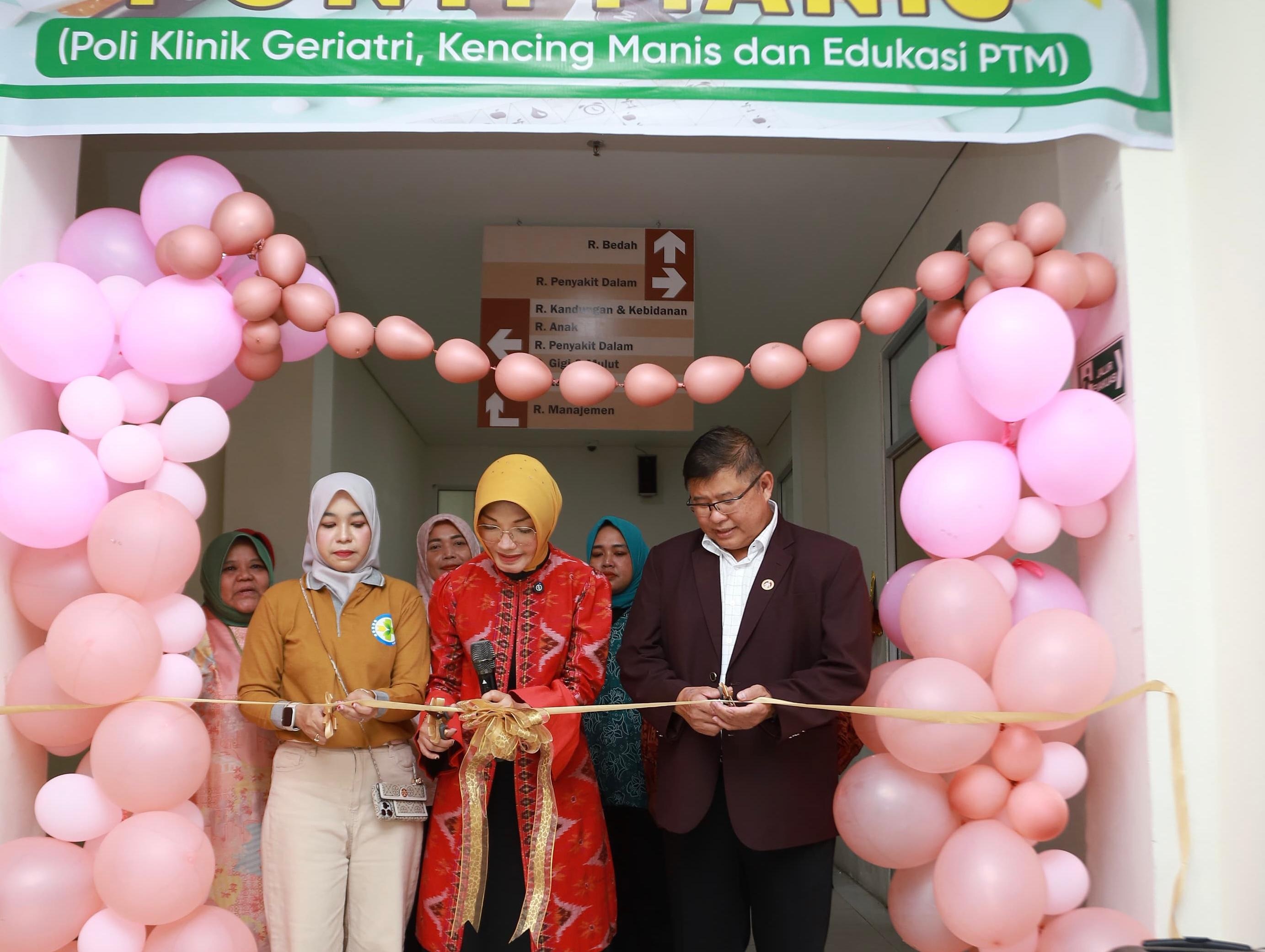 PONTI MANIS: Peresmian Poliklinik Geriatri, Kencing Manis dan Edukasi (Ponti Manis) di RSUD Pontianak Utara.