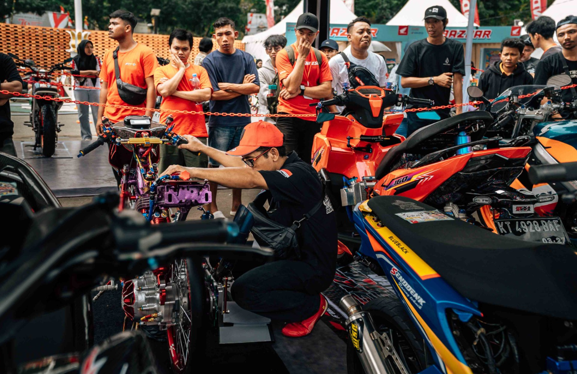 Salah satu karya modifikator tampil di Honda Modif Contest 2025, memperlihatkan kreativitas tanpa batas dari pengguna sepeda motor Honda di Indonesia.