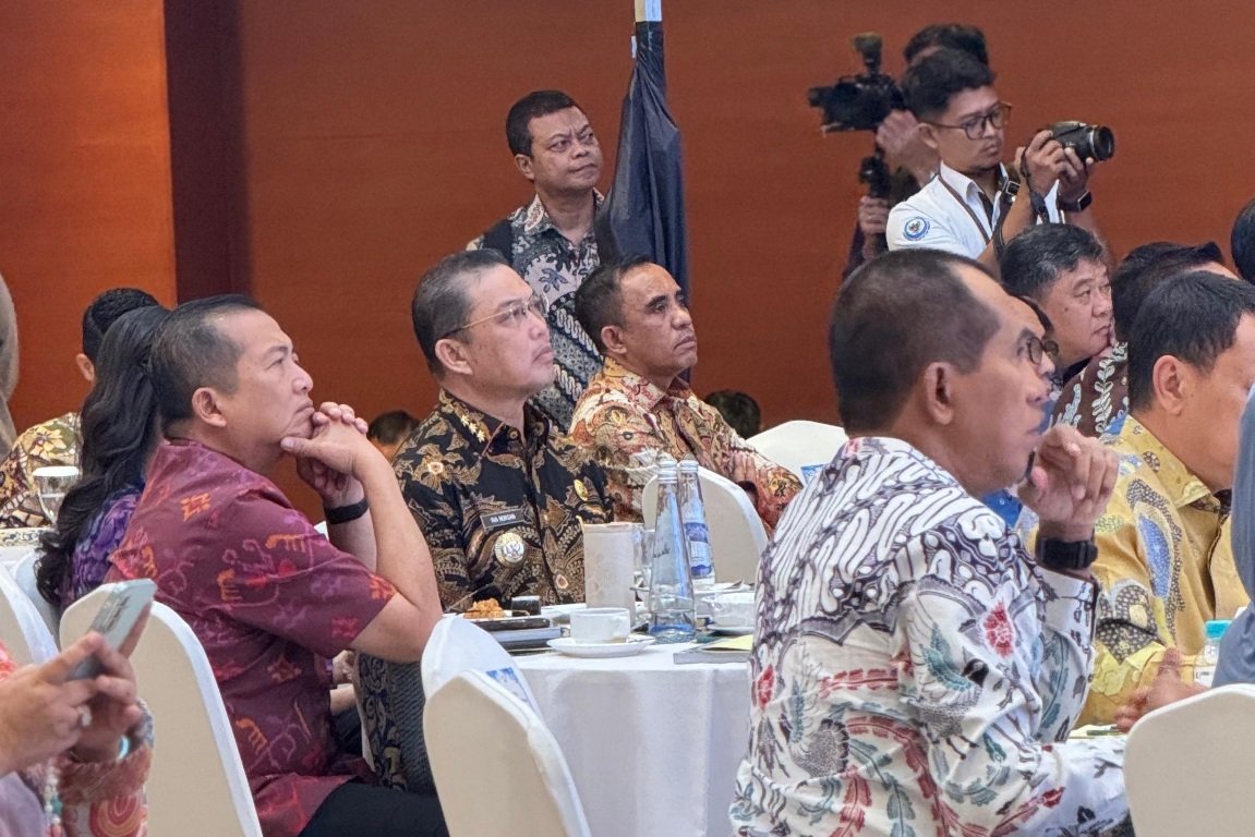 Gubernur Kalimantan Barat, Ria Norsan, saat menghadiri Rakernis Penataan Ruang Laut di Jakarta. Ia menekankan pentingnya sinergi pusat-daerah dalam mewujudkan Ekonomi Biru yang inklusif.