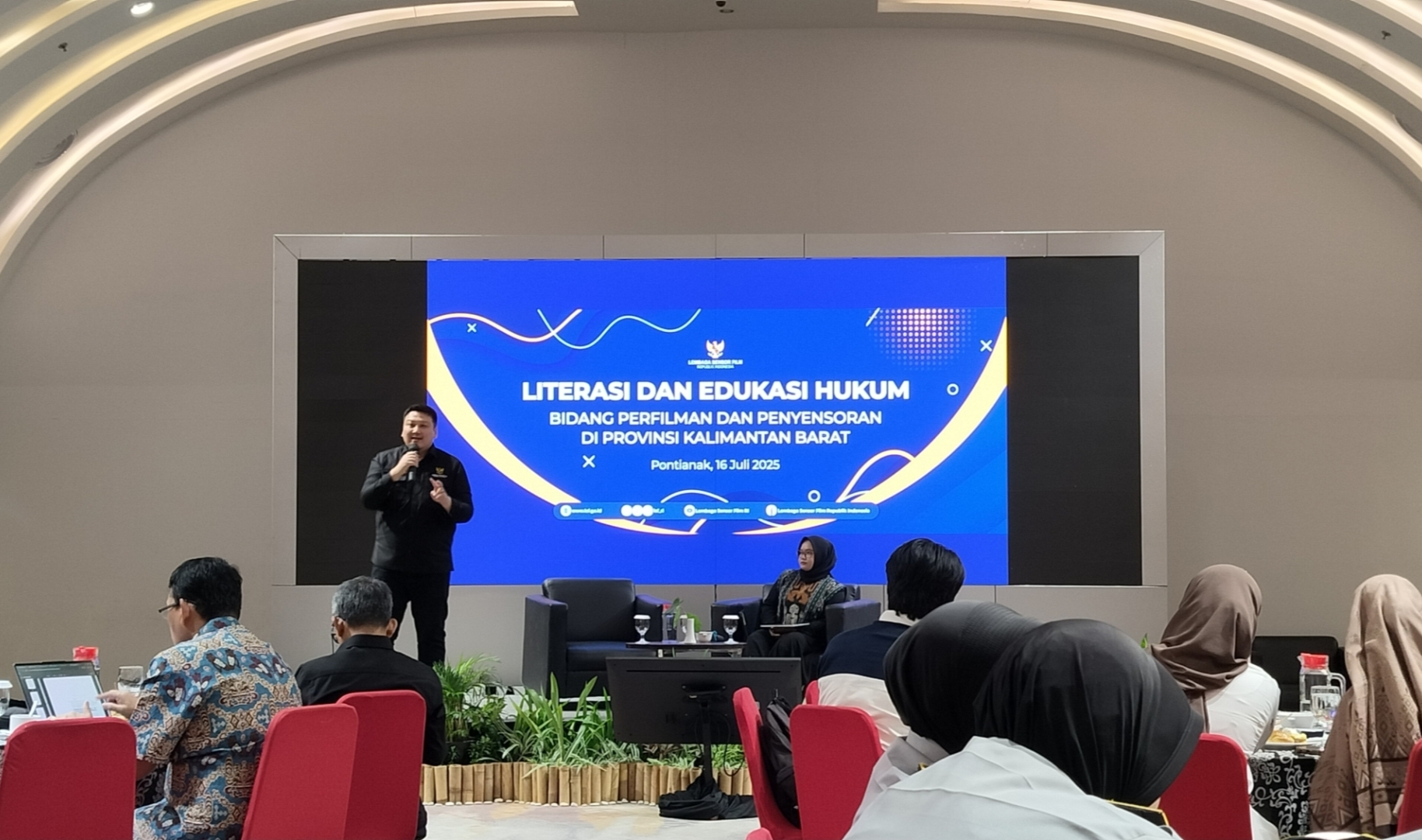 LSF menyampaikan pentingnya STLS dan klasifikasi usia dalam kegiatan edukasi perfilman di Pontianak.