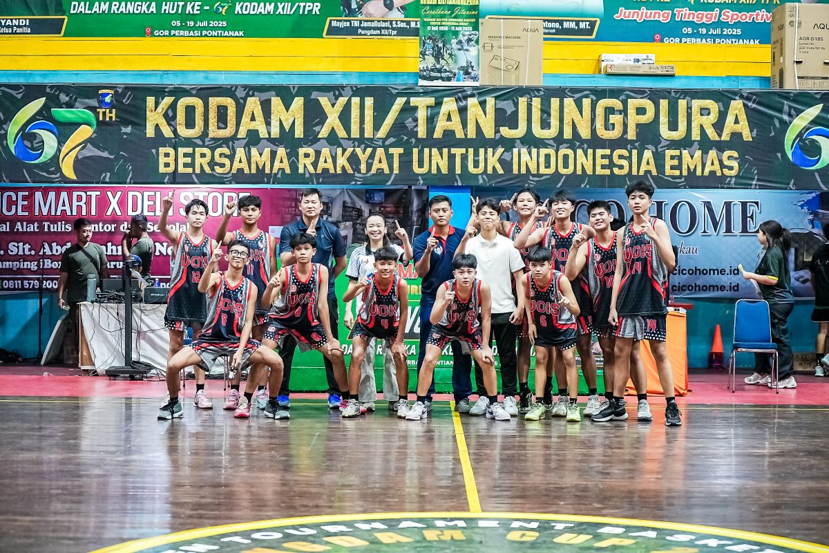 VOIS meraih juara Ope Tournament Basketball Pangdam Cup 2025 kategori KU-15 Putra.