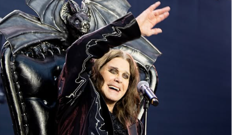 Vokalis Black Sabbath, Ozzy Osbourne meninggal dunia.