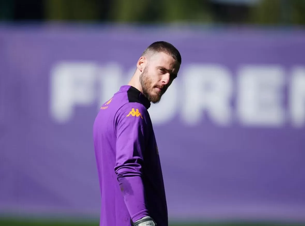 De Gea kembali dikaitkan dengan balik ke Premier League.