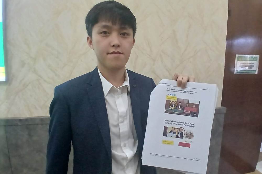 Kimham melampirkan bukti kedekatan calon pengurus dengan pengacara pemohon dalam materi jawaban Kamis (24/7).