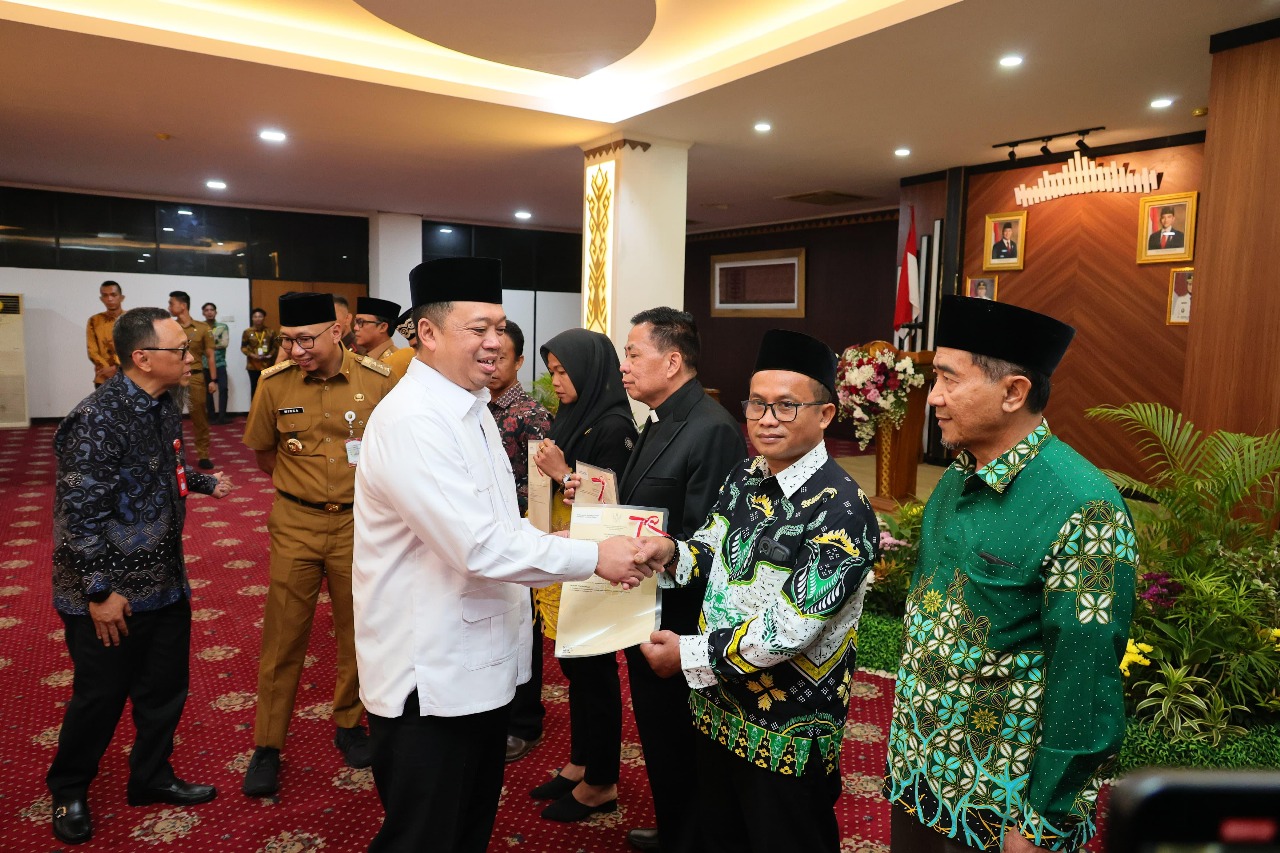 Percepatan program sertipikasi tanah wakaf oleh Kementerian Agraria dan Tata Ruang/Badan Pertanahan Nasional (ATR/BPN).